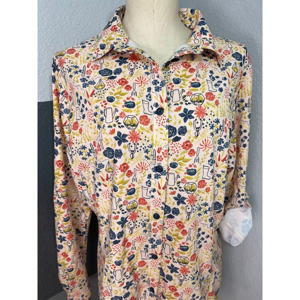 Duluth Trading Co. Garden Tool Print Shirt L Wrinklefighter Roll Tab Cottagecore - Picture 7 of 11